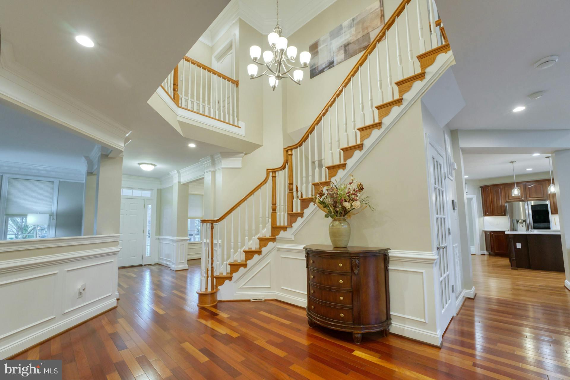 RASPBERRY FALLS - Residential