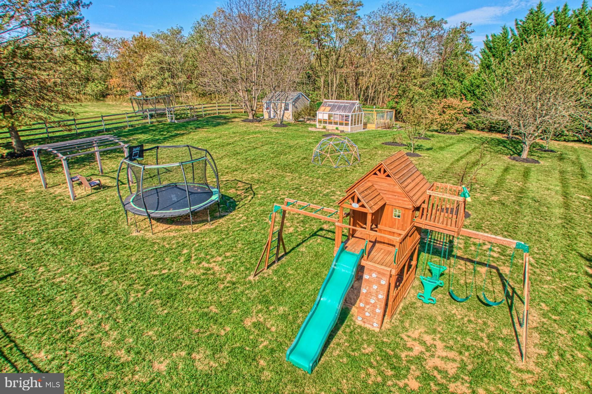 RASPBERRY FALLS - Residential