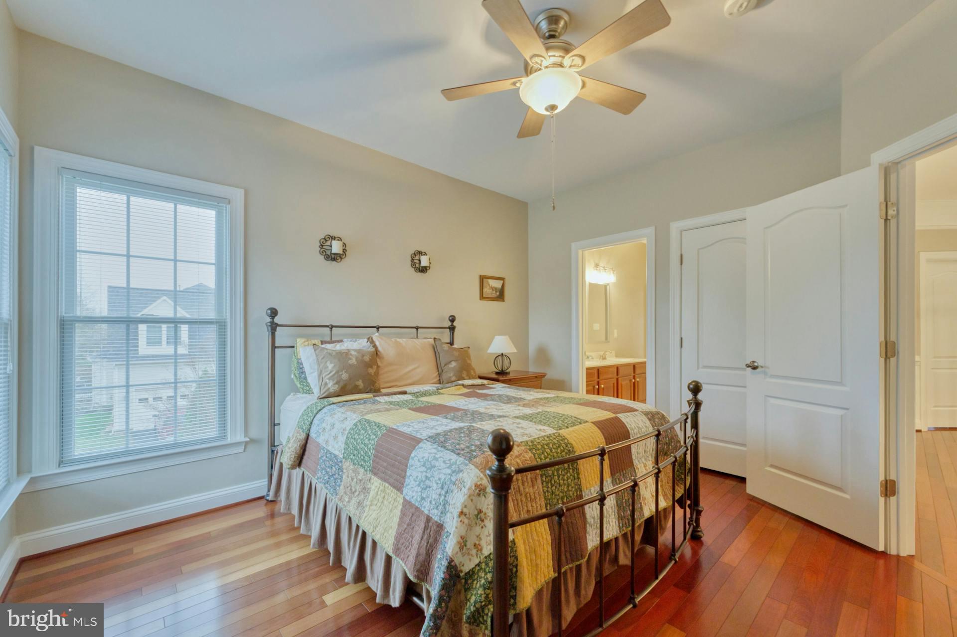 RASPBERRY FALLS - Residential