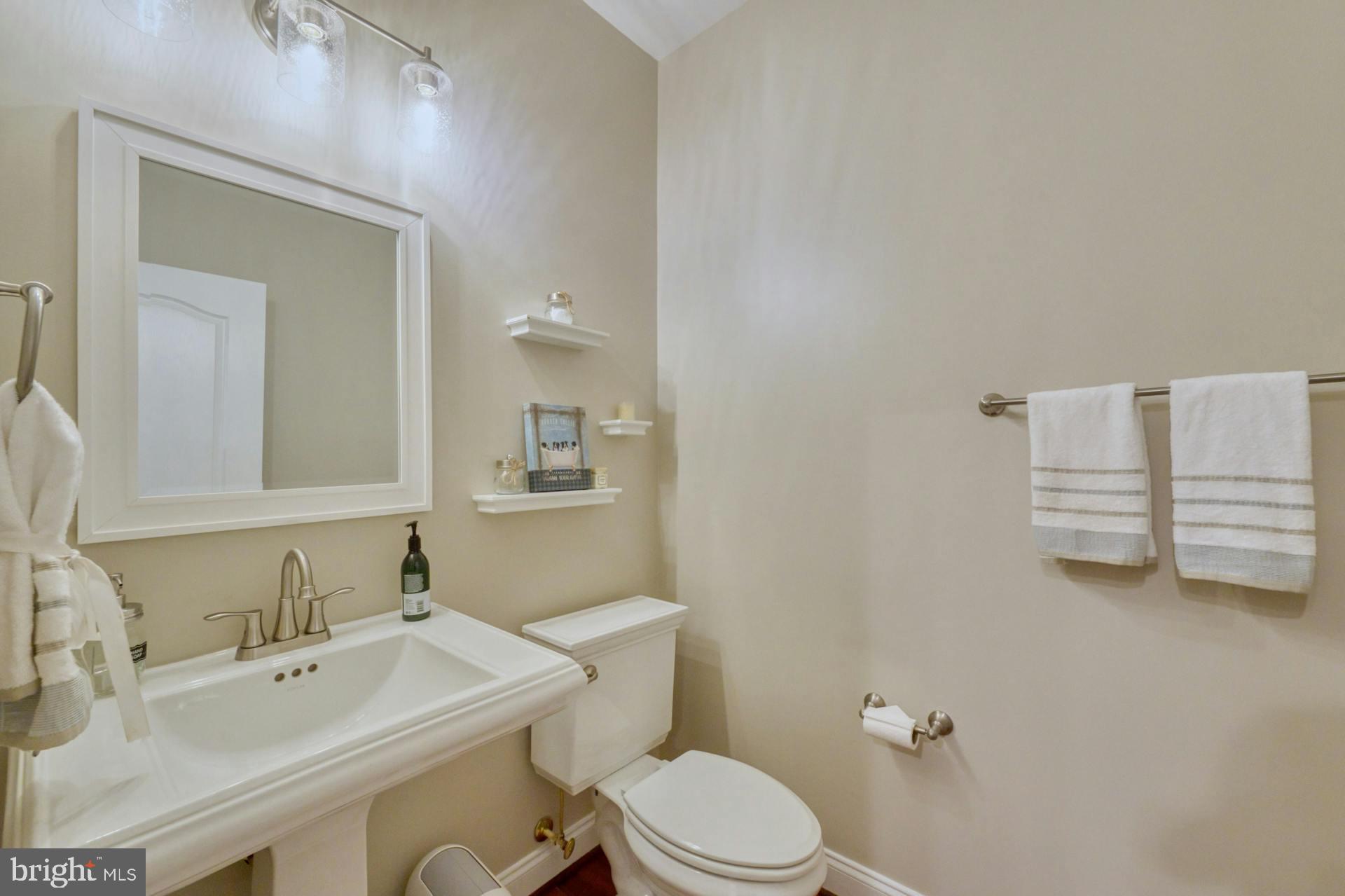 RASPBERRY FALLS - Residential