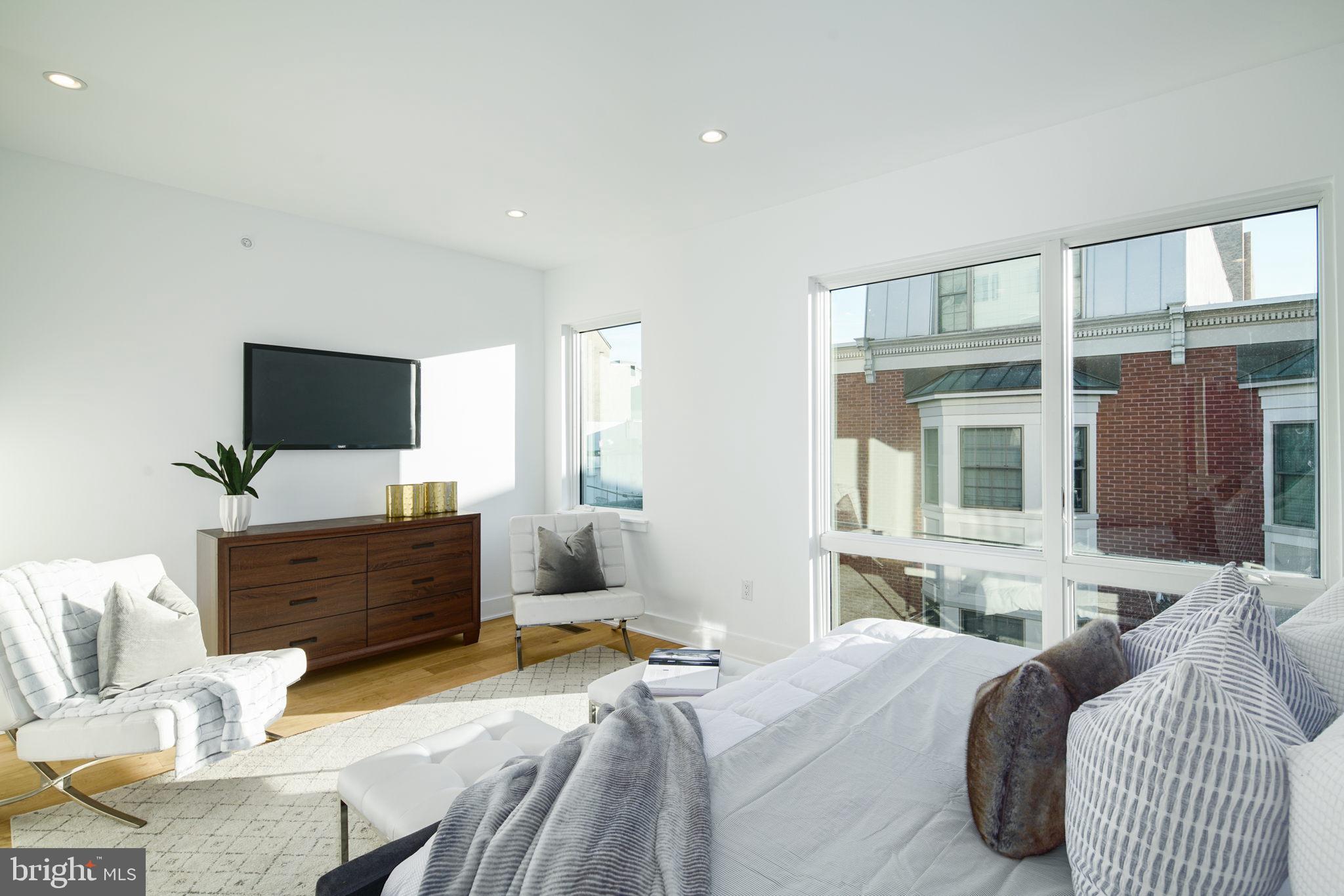 GRADUATE HOSPITAL - Residential