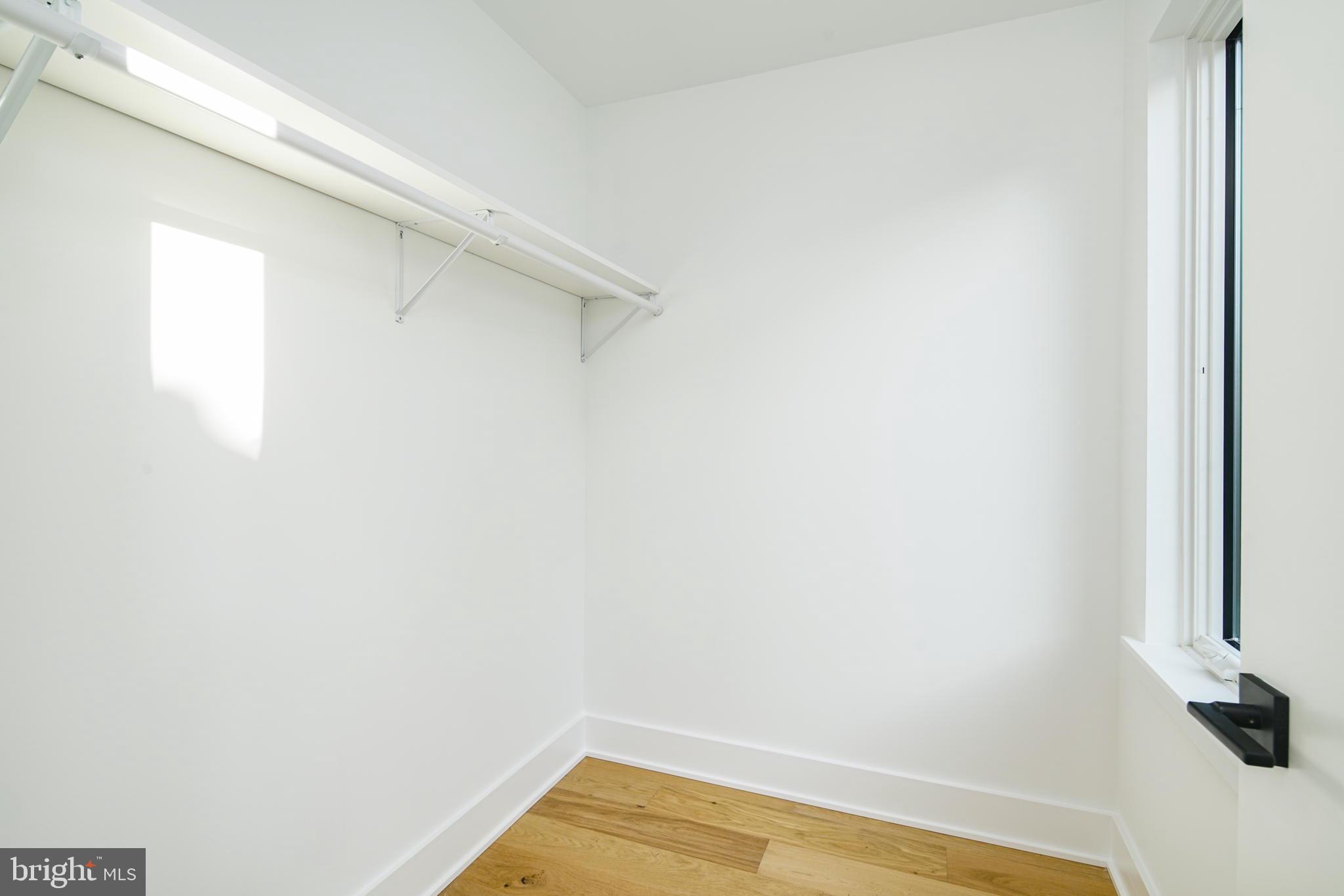 GRADUATE HOSPITAL - Residential