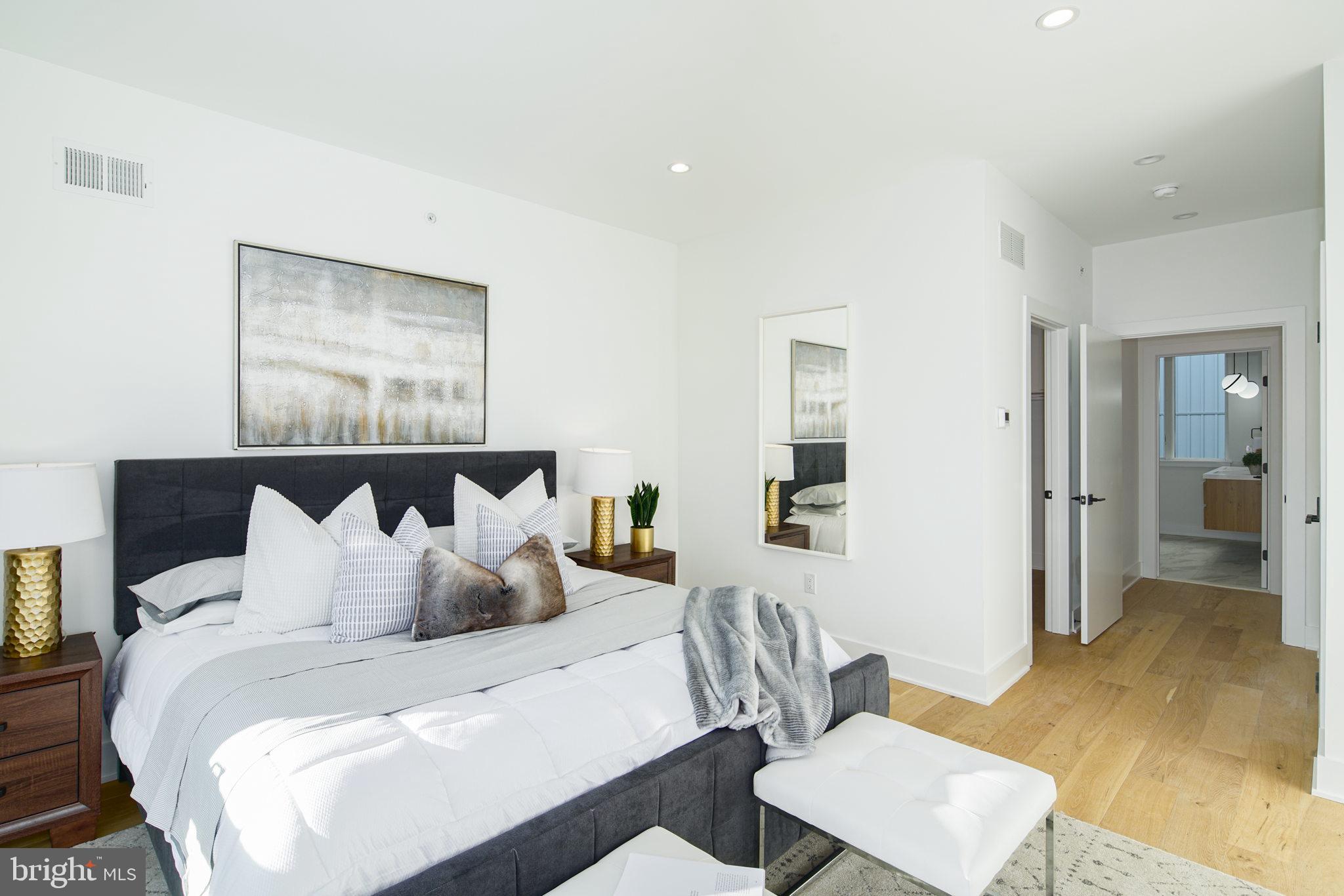 GRADUATE HOSPITAL - Residential