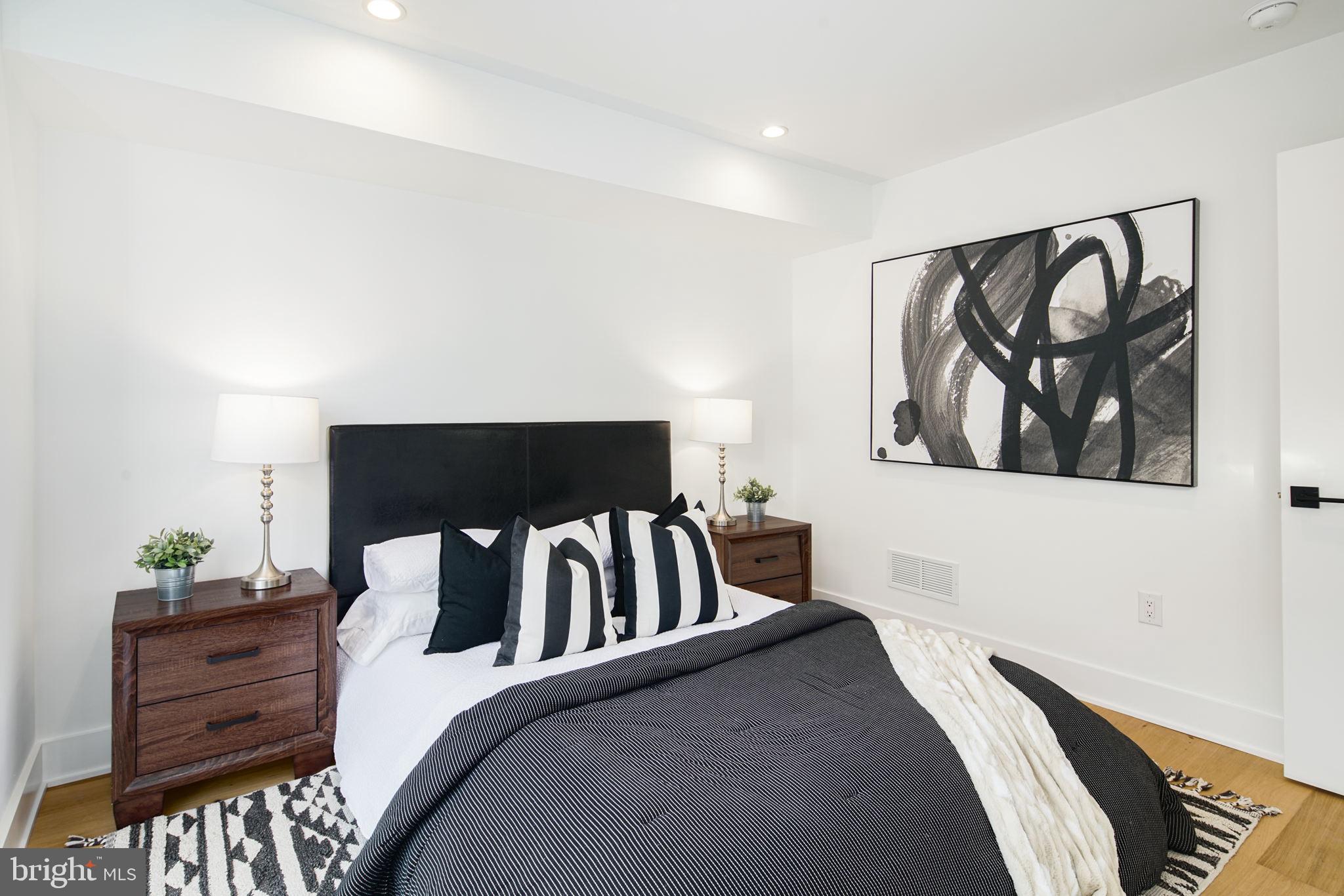 GRADUATE HOSPITAL - Residential