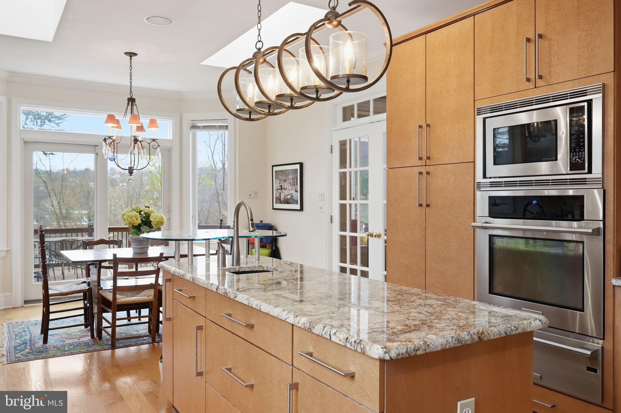 THE ESTATES AT RIV - Residential