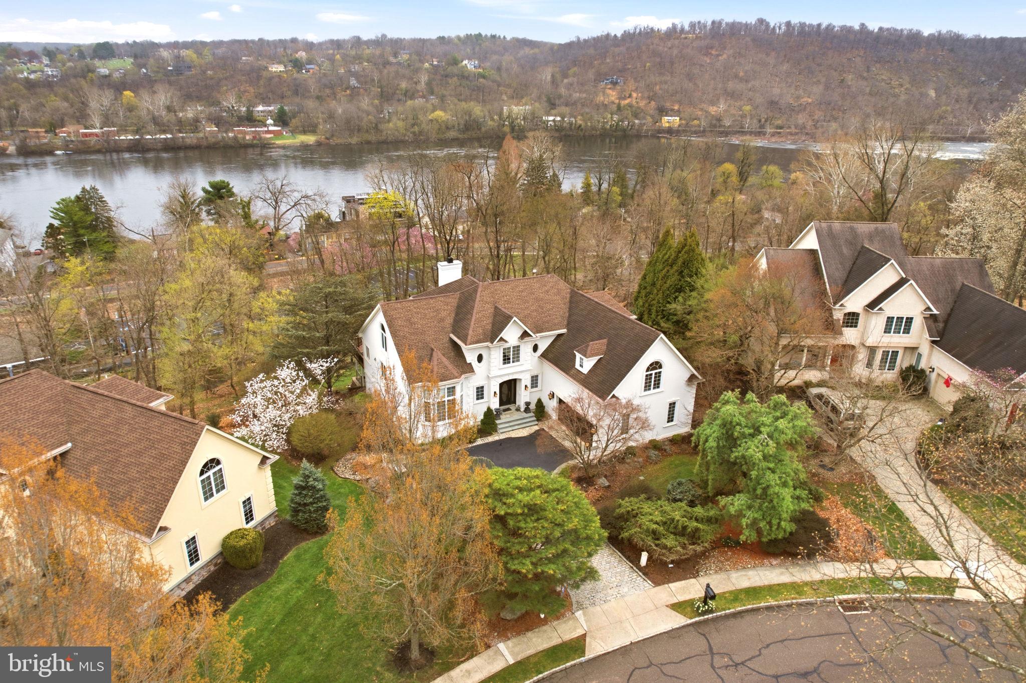 THE ESTATES AT RIV - Residential