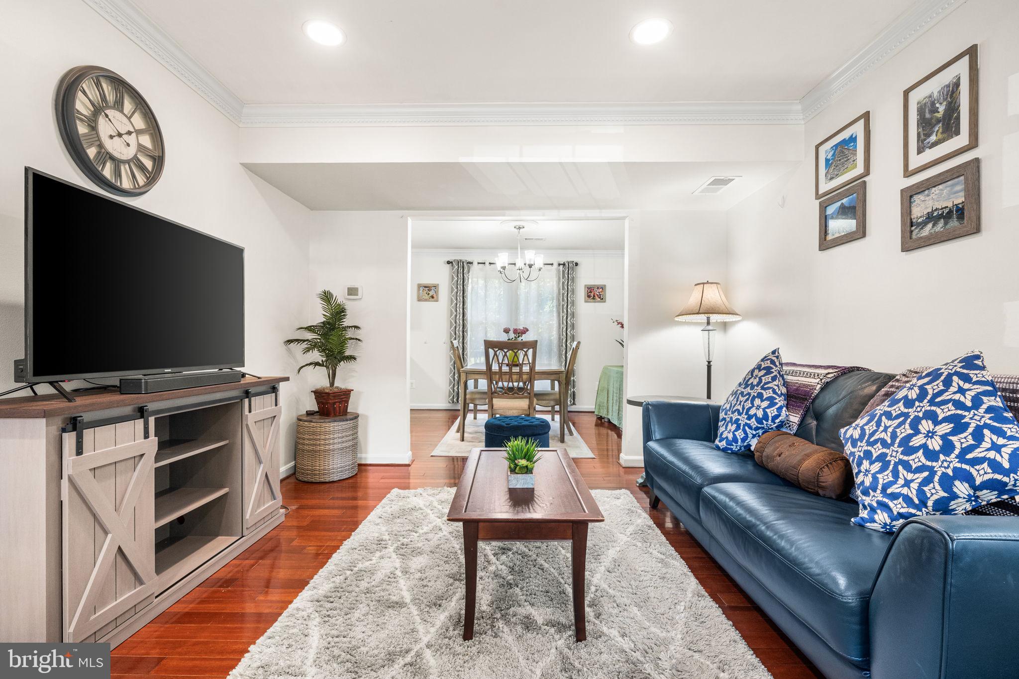 8252 GETTY COURT