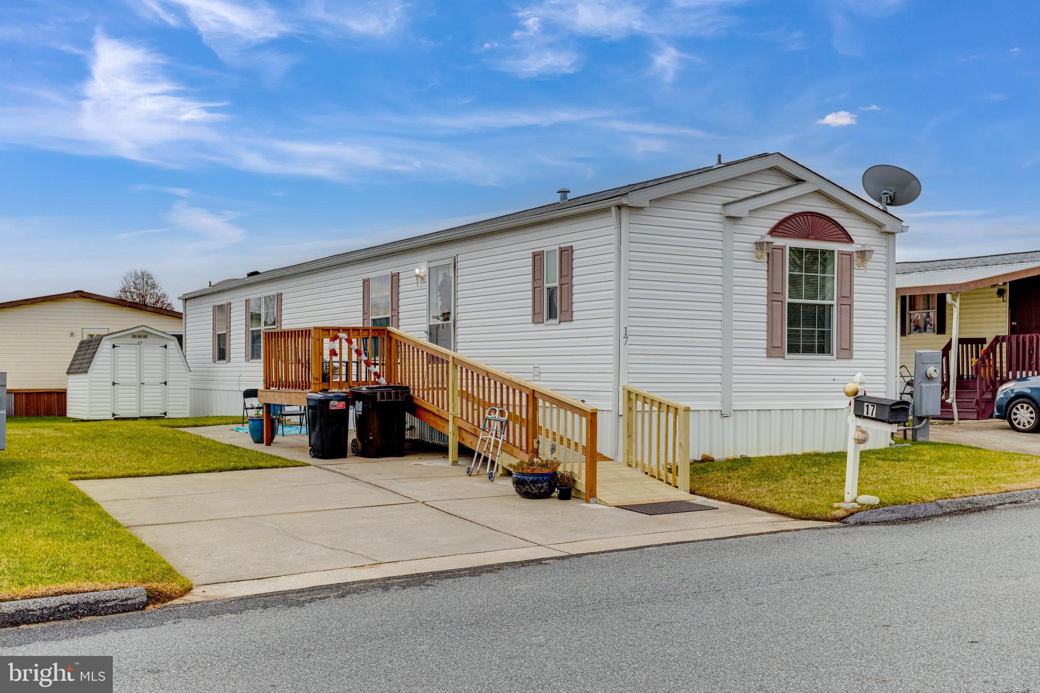 BISCAYNE BAY VILLAGE - Residential