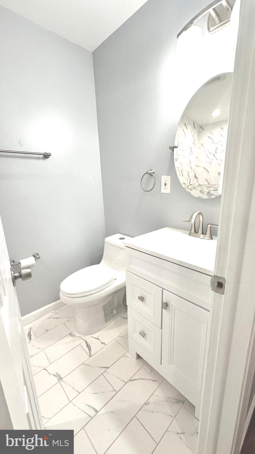 LAKE RIDGE - Residential