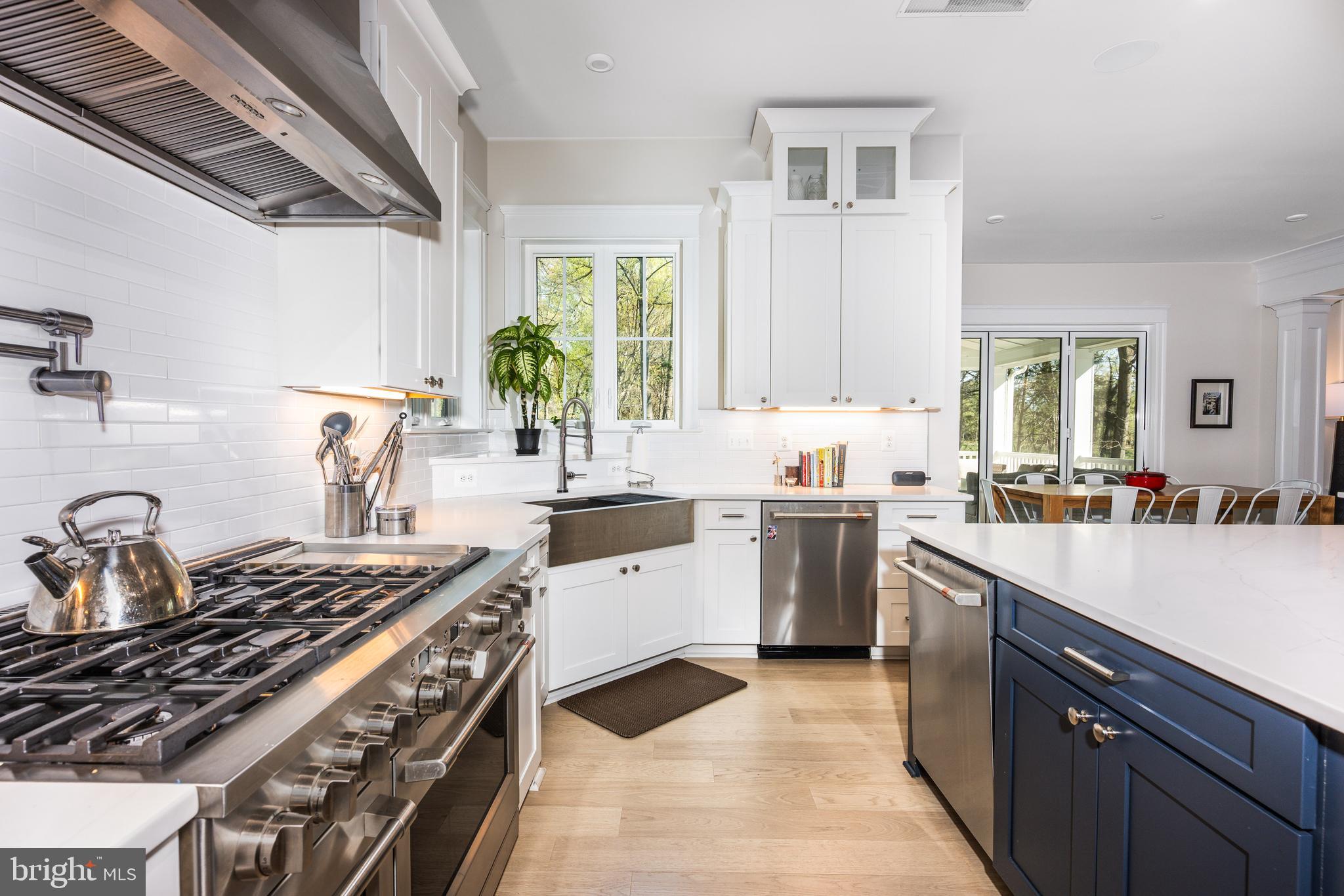 DARNESTOWN OUTSIDE - Residential