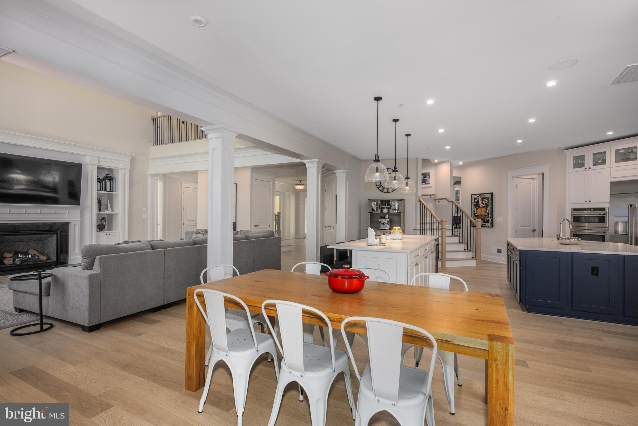 DARNESTOWN OUTSIDE - Residential