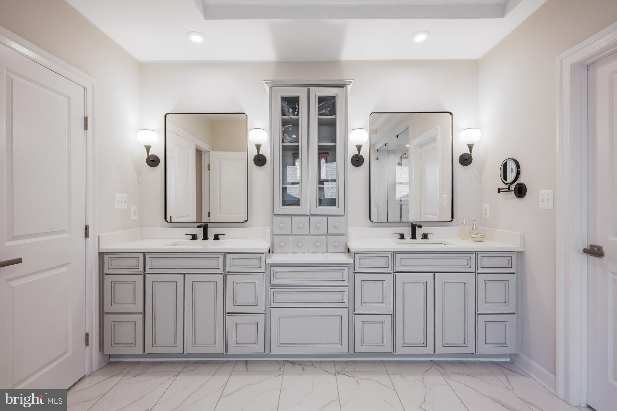 DARNESTOWN OUTSIDE - Residential