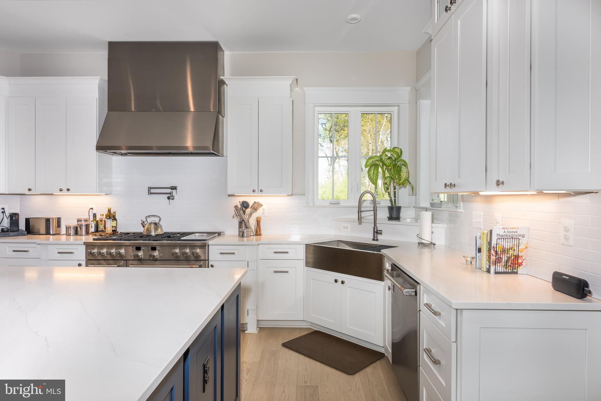 DARNESTOWN OUTSIDE - Residential