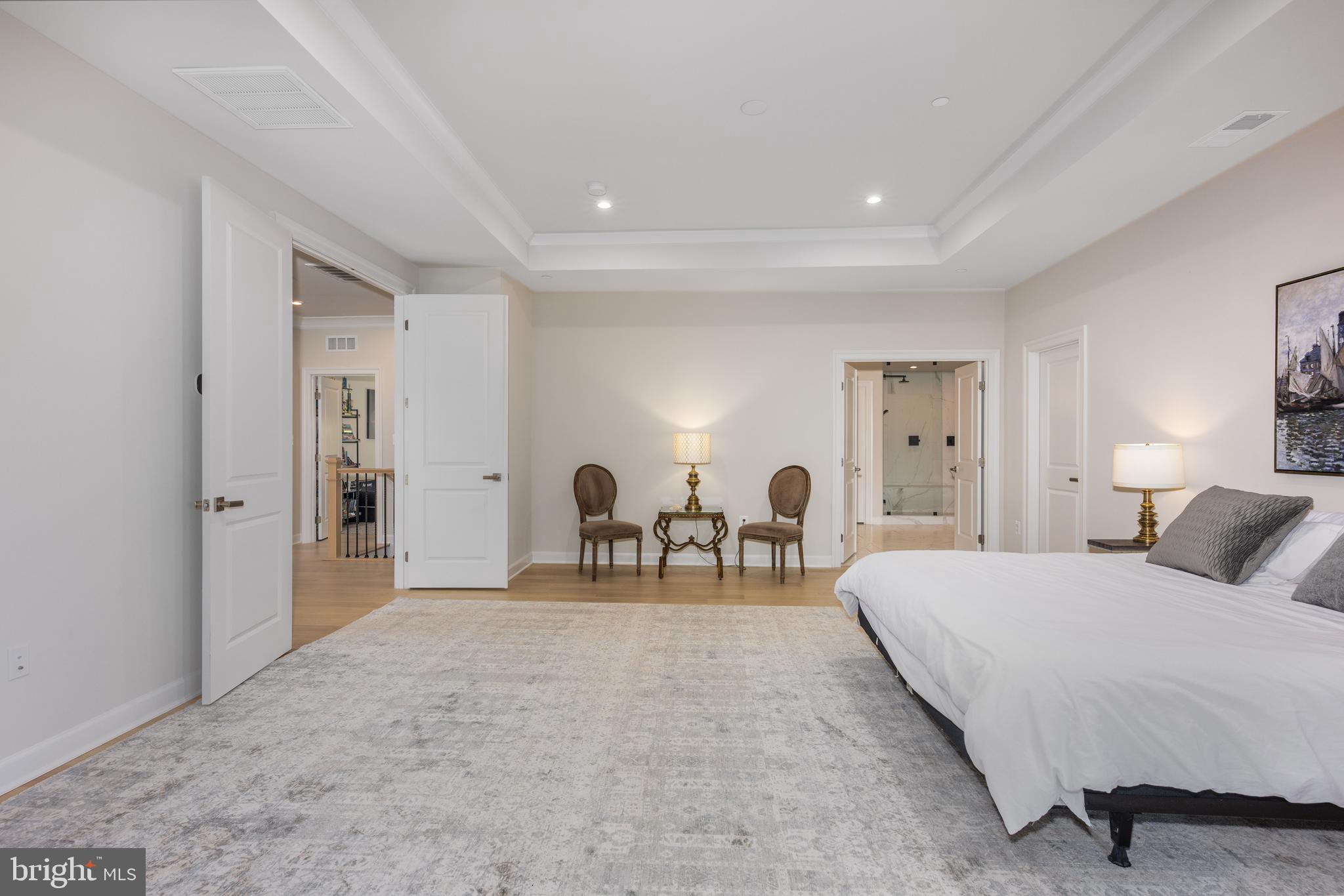 DARNESTOWN OUTSIDE - Residential