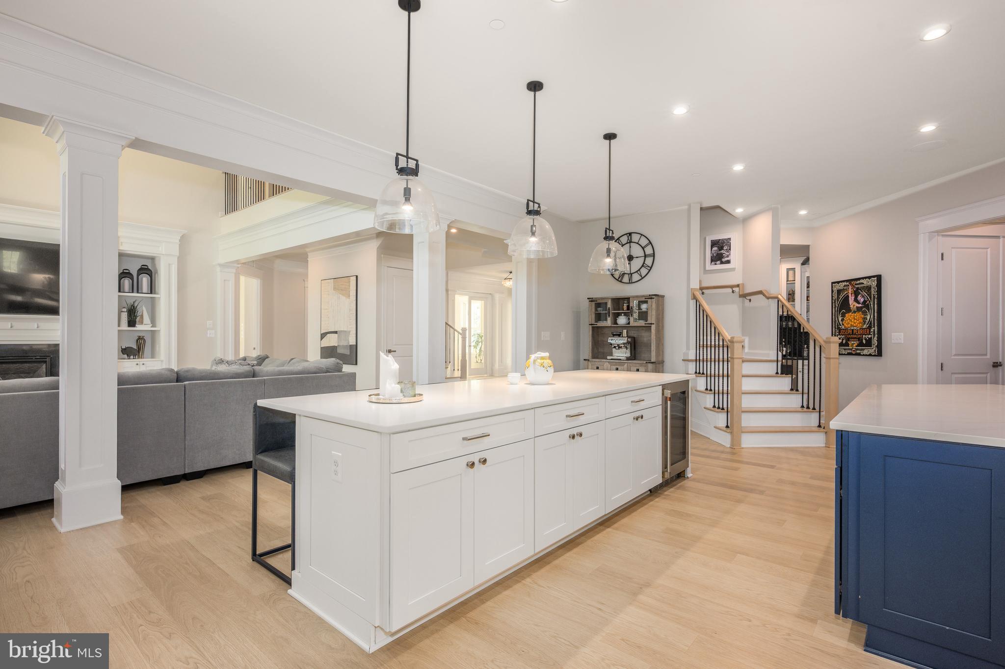 DARNESTOWN OUTSIDE - Residential