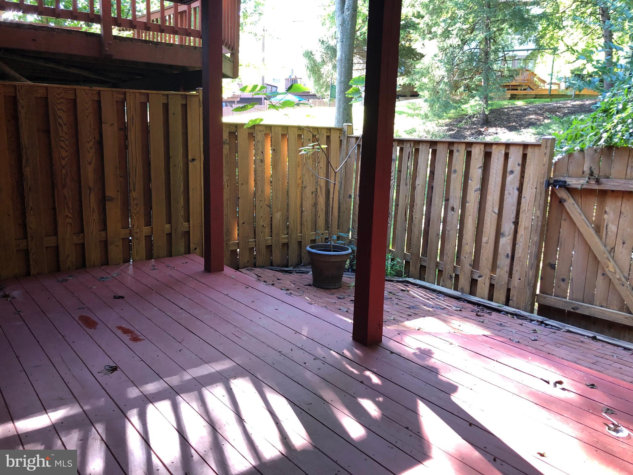 BRITFORD - Residential Lease