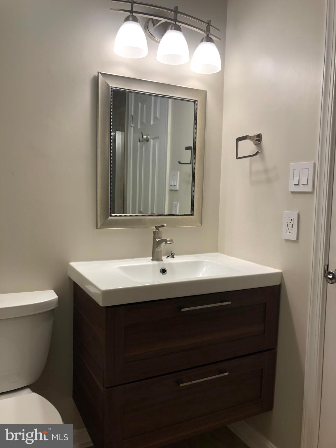 BRITFORD - Residential Lease