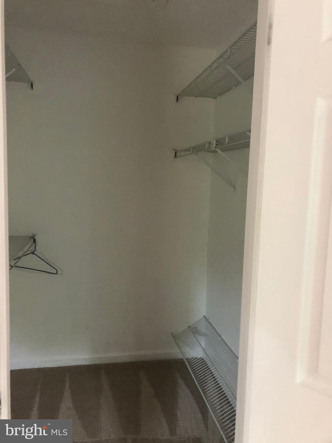 BRITFORD - Residential Lease