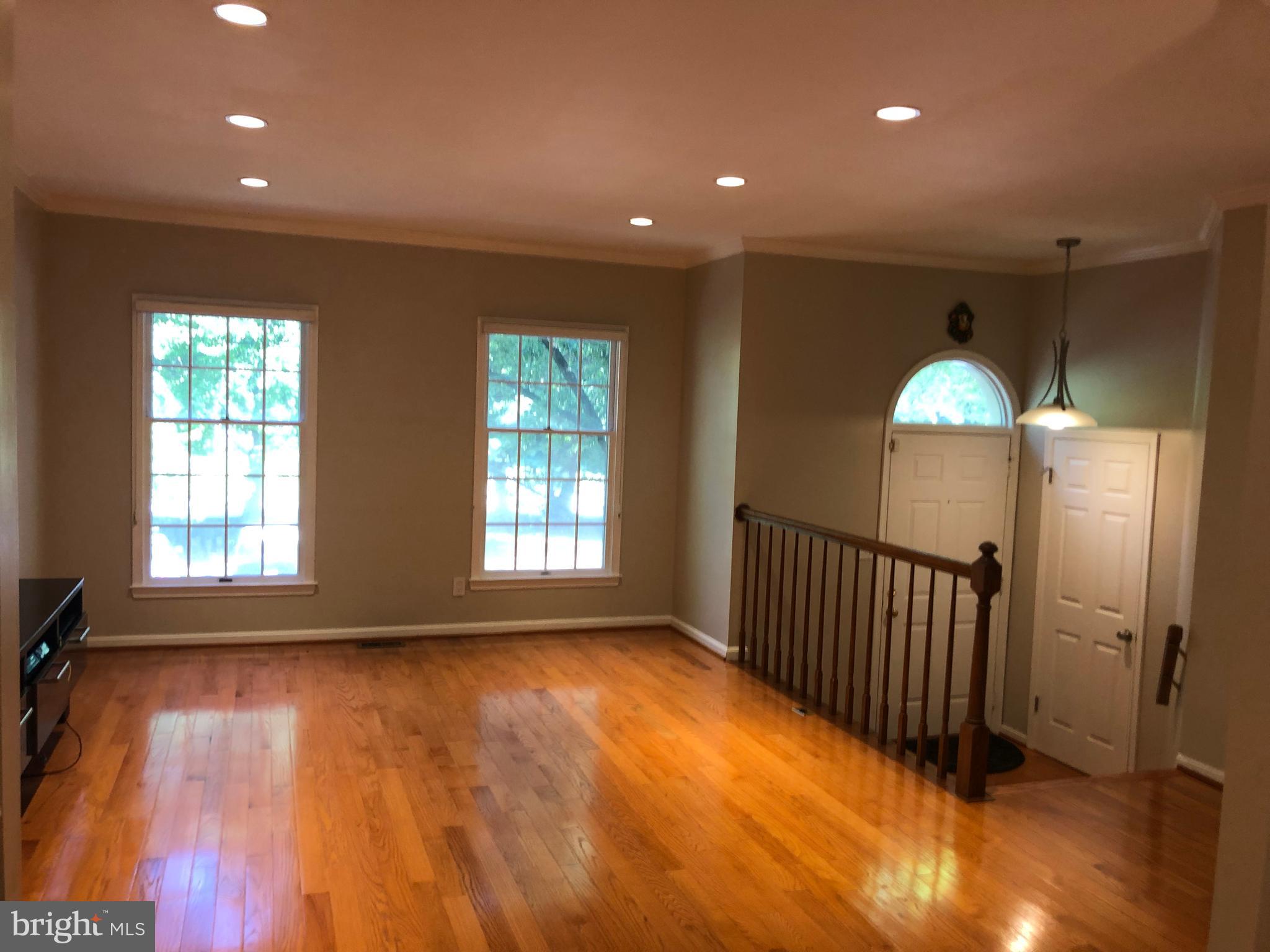 BRITFORD - Residential Lease