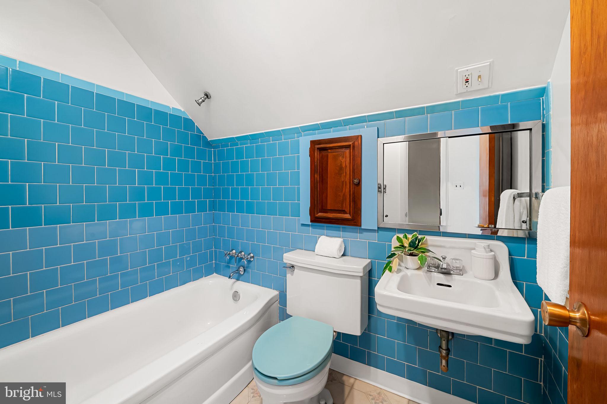 HARFORD HILLS - Residential