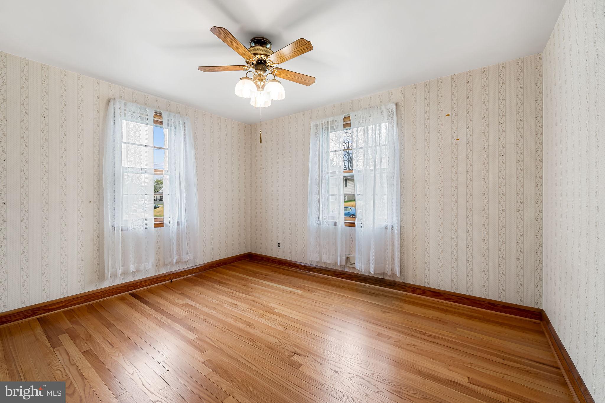 HARFORD HILLS - Residential