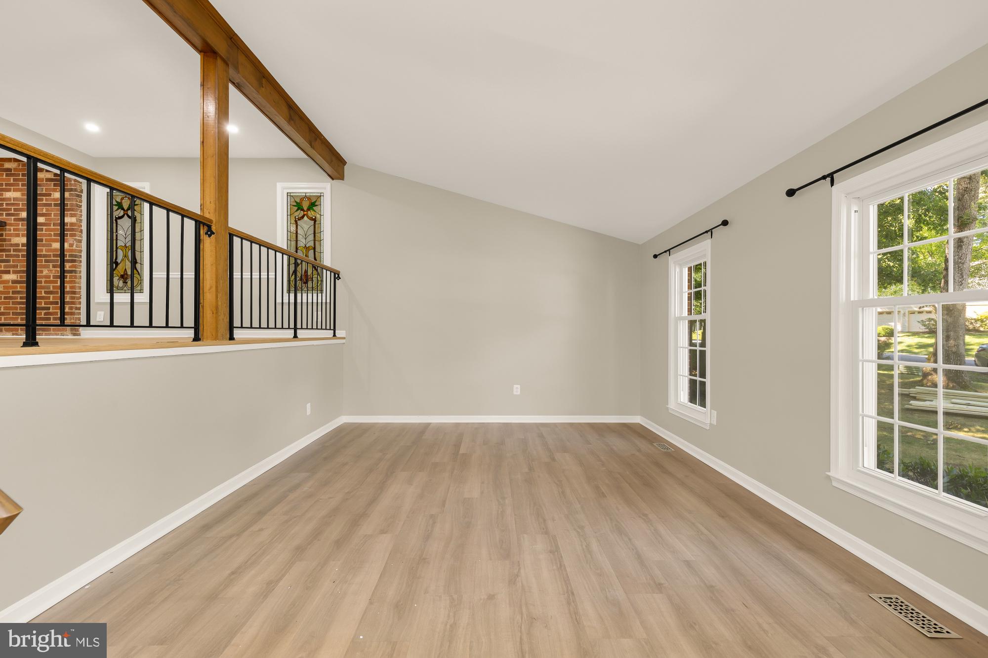 13005 EMMET COURT