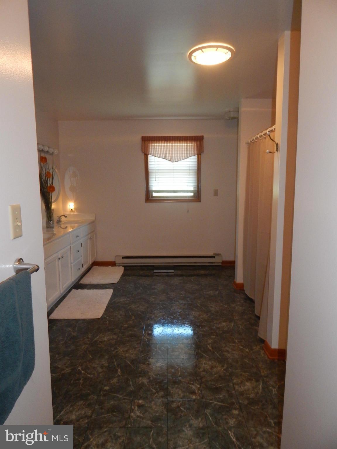 HAMILTON - Residential