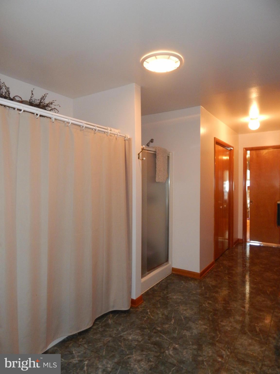 HAMILTON - Residential