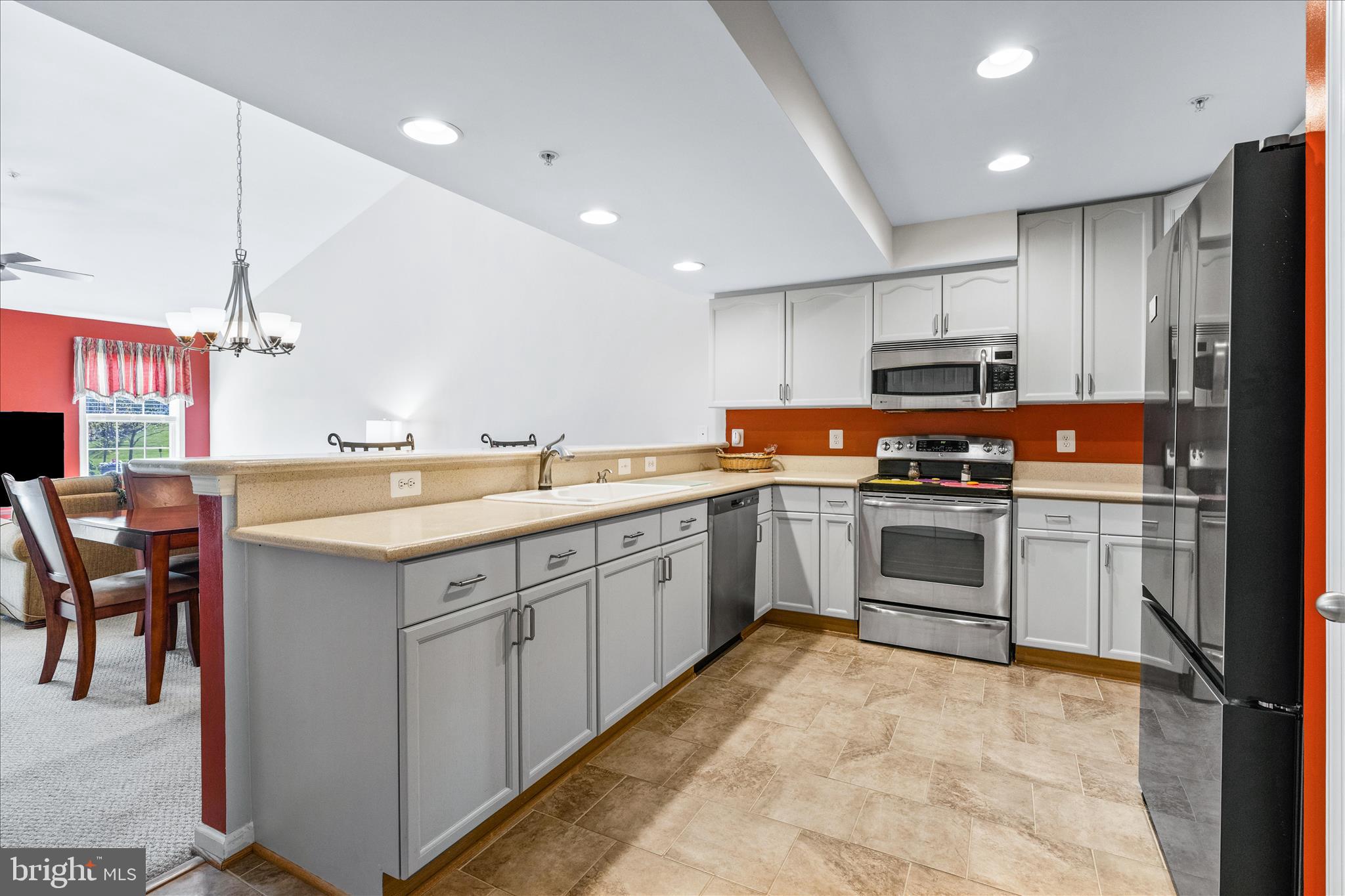 JERMAE ESTATES - Residential