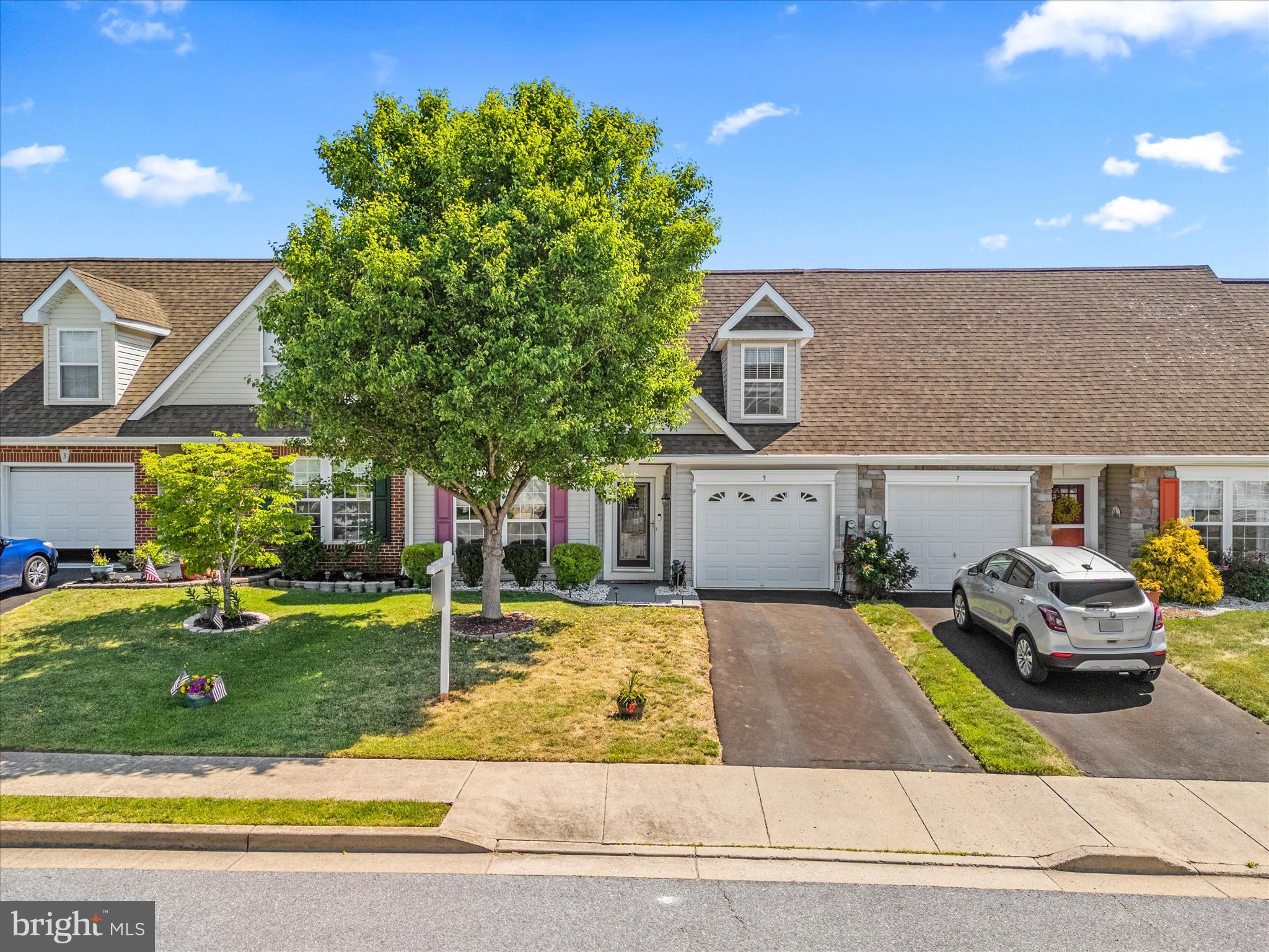JERMAE ESTATES - Residential