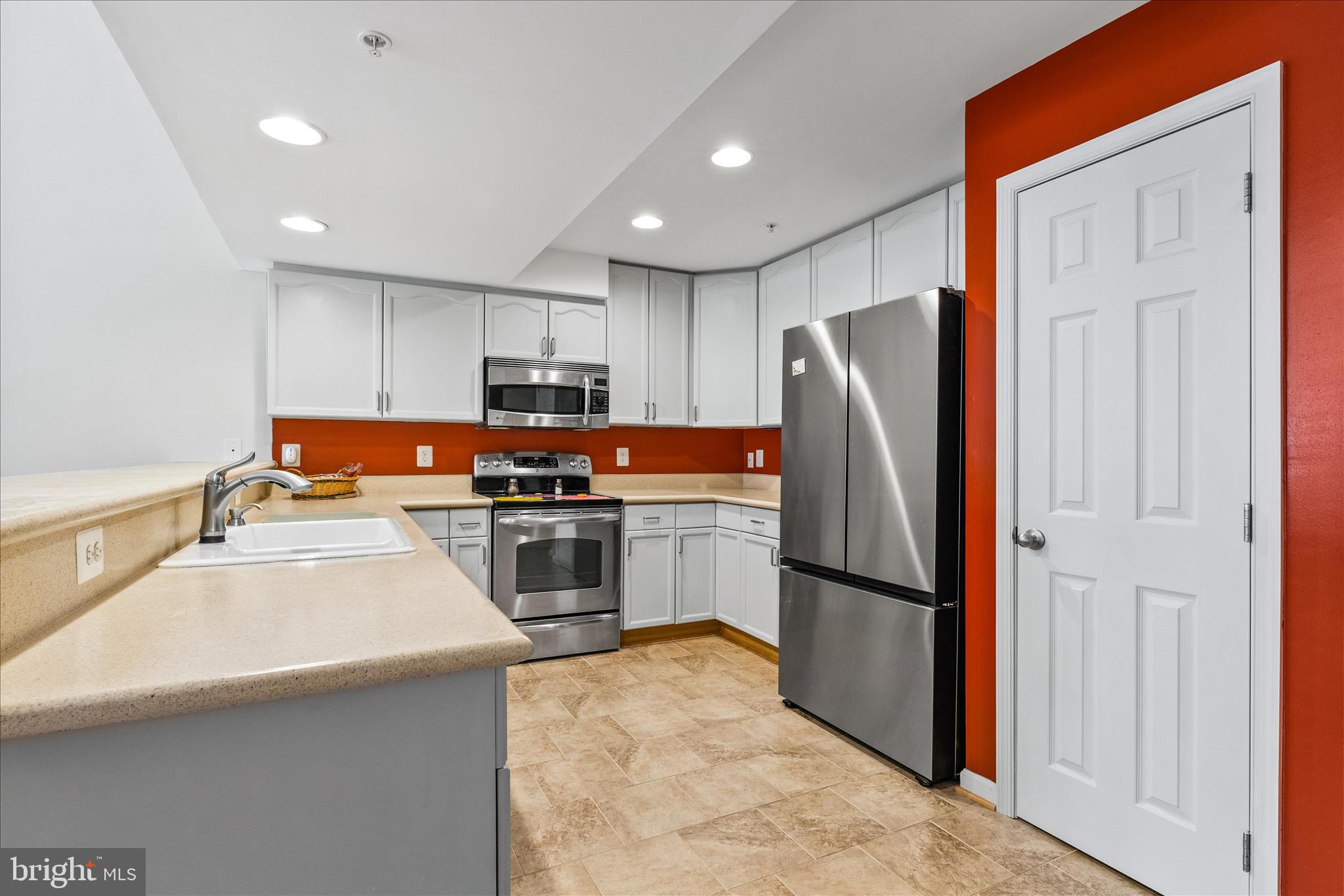 JERMAE ESTATES - Residential