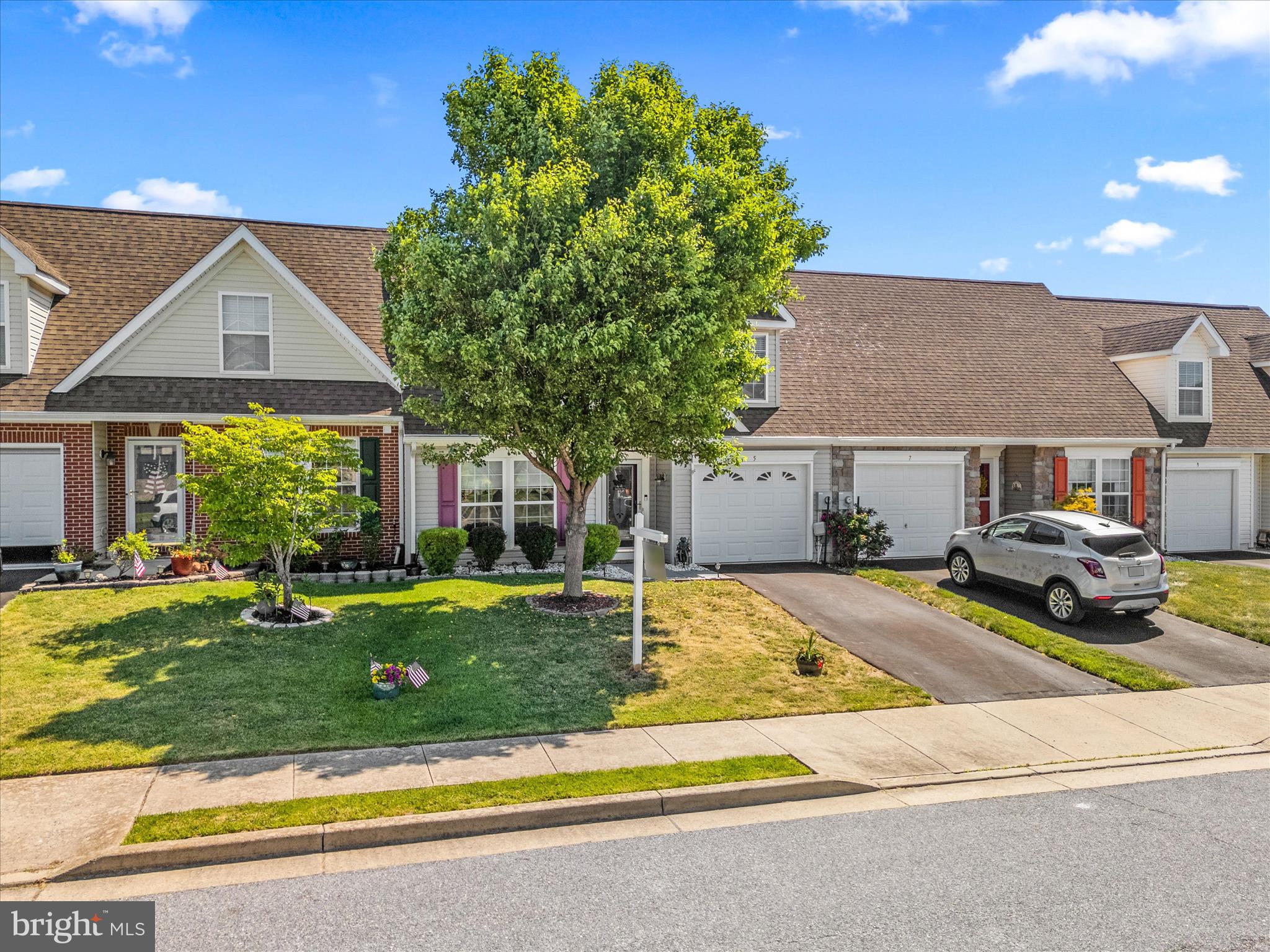 JERMAE ESTATES - Residential