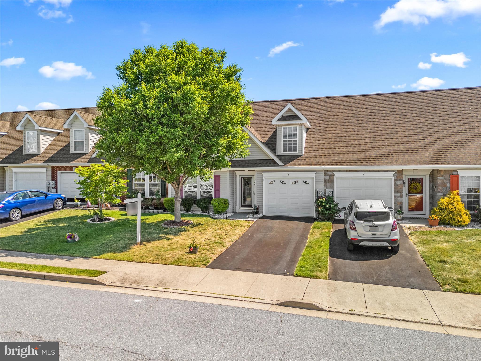 JERMAE ESTATES - Residential
