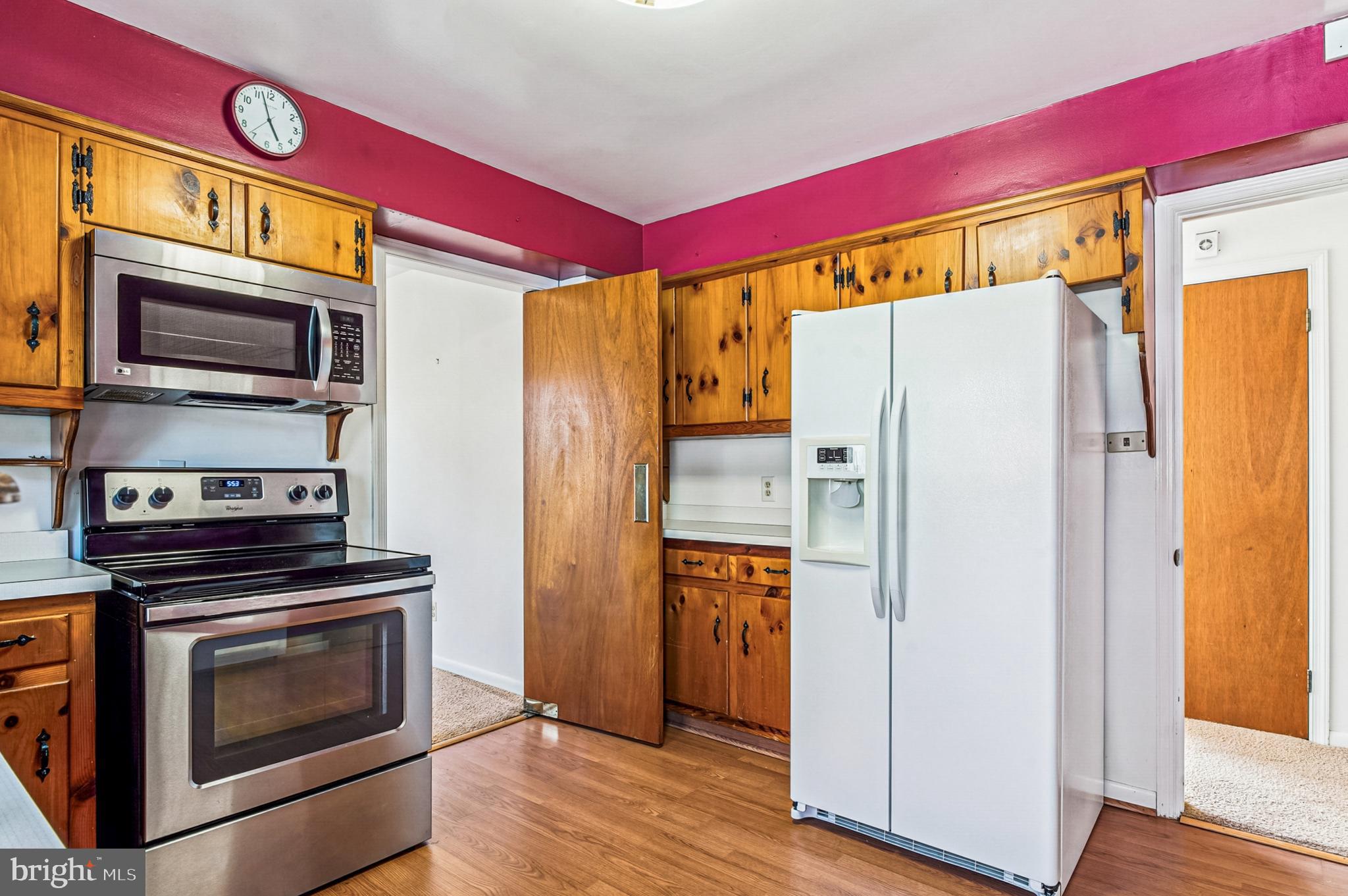 TRACYS LANDING - Residential