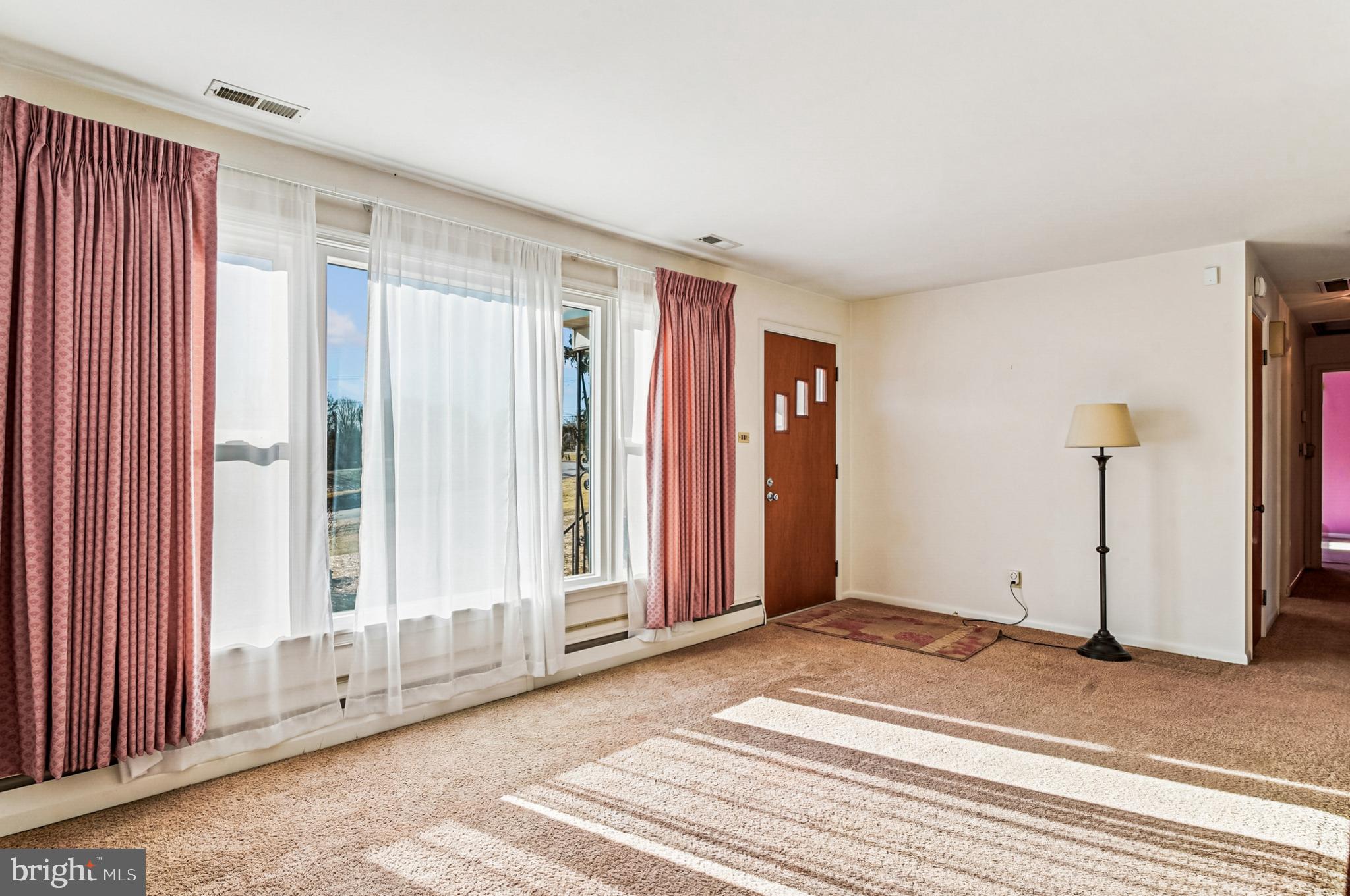 TRACYS LANDING - Residential