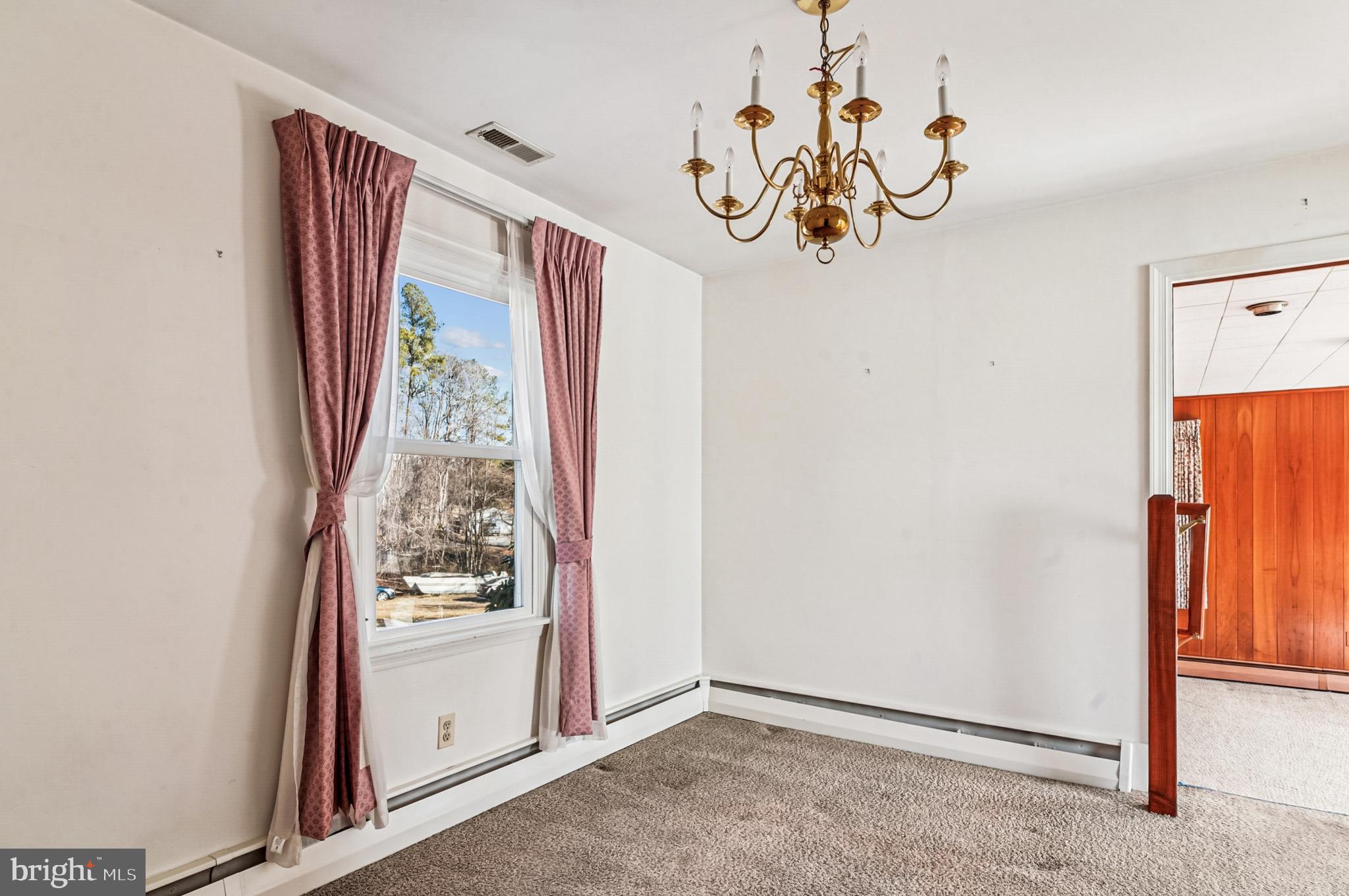 TRACYS LANDING - Residential