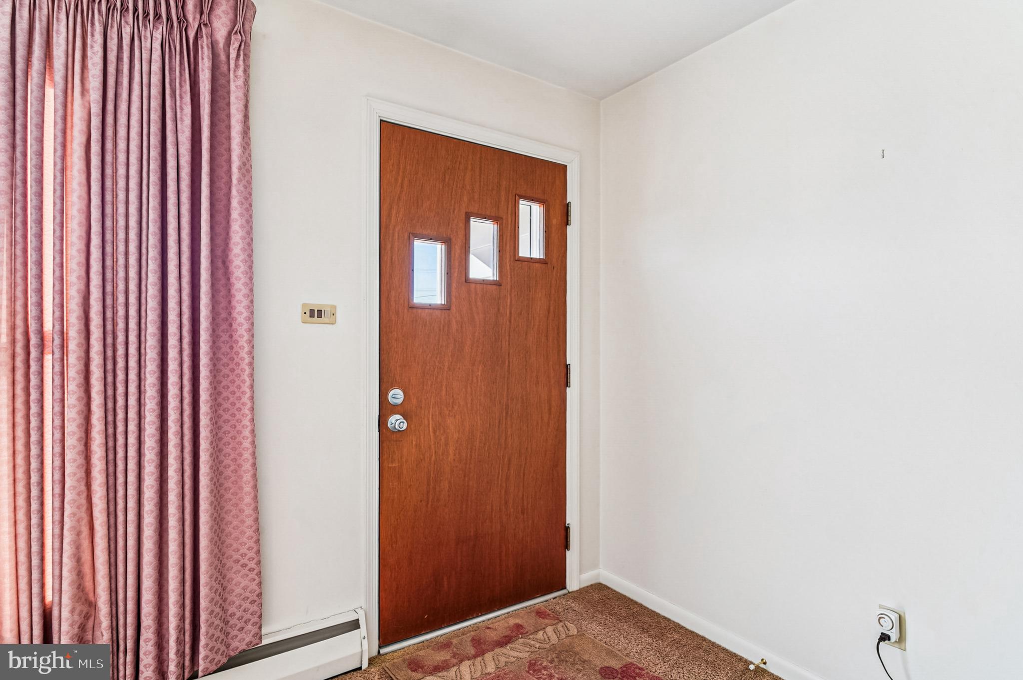 TRACYS LANDING - Residential