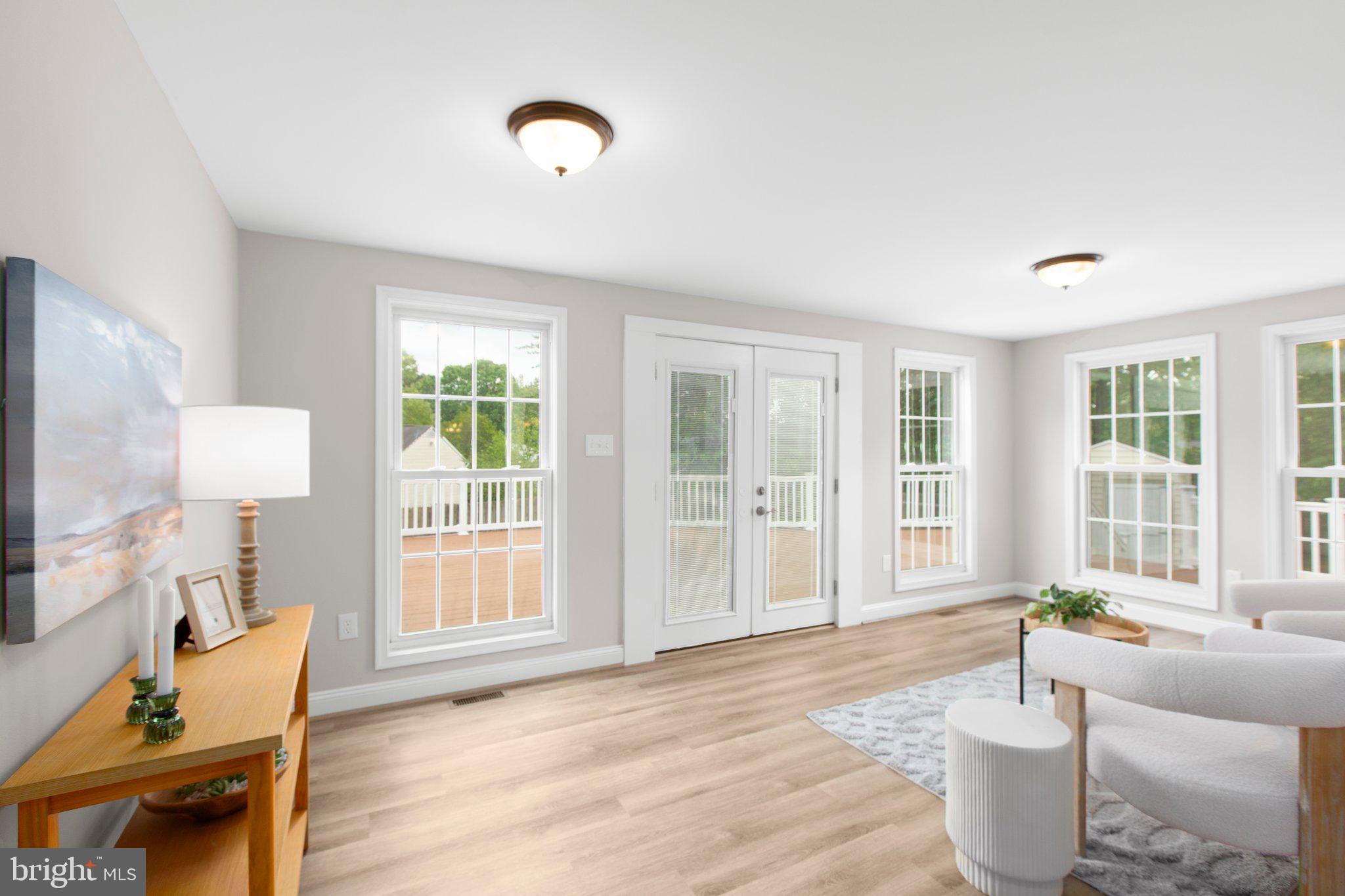 SHADOW WOODS - Residential