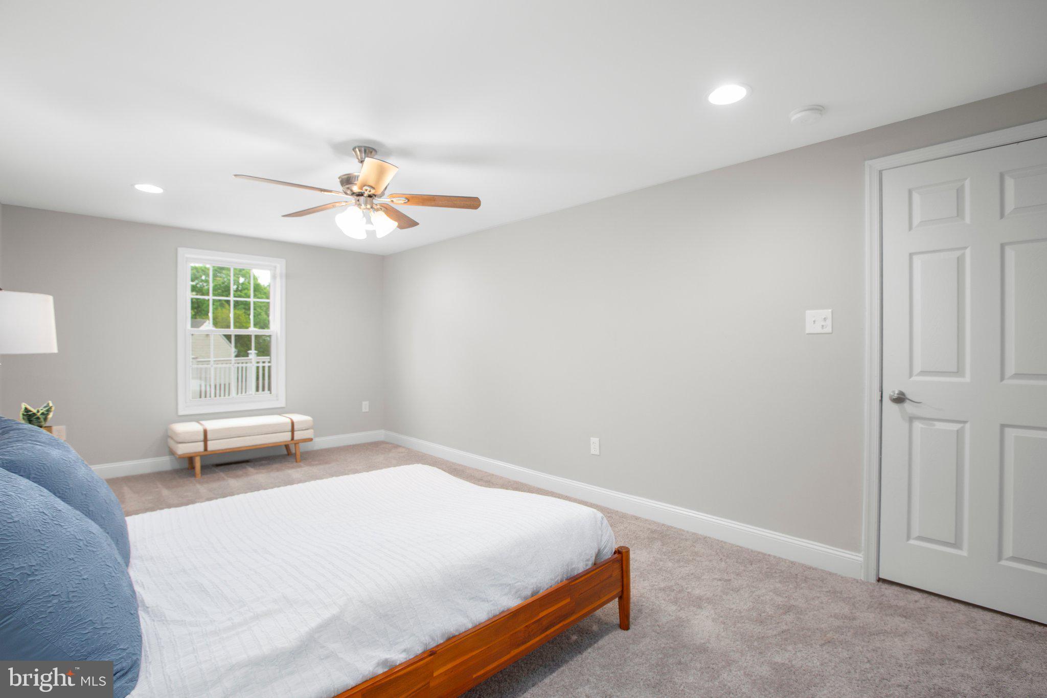 SHADOW WOODS - Residential