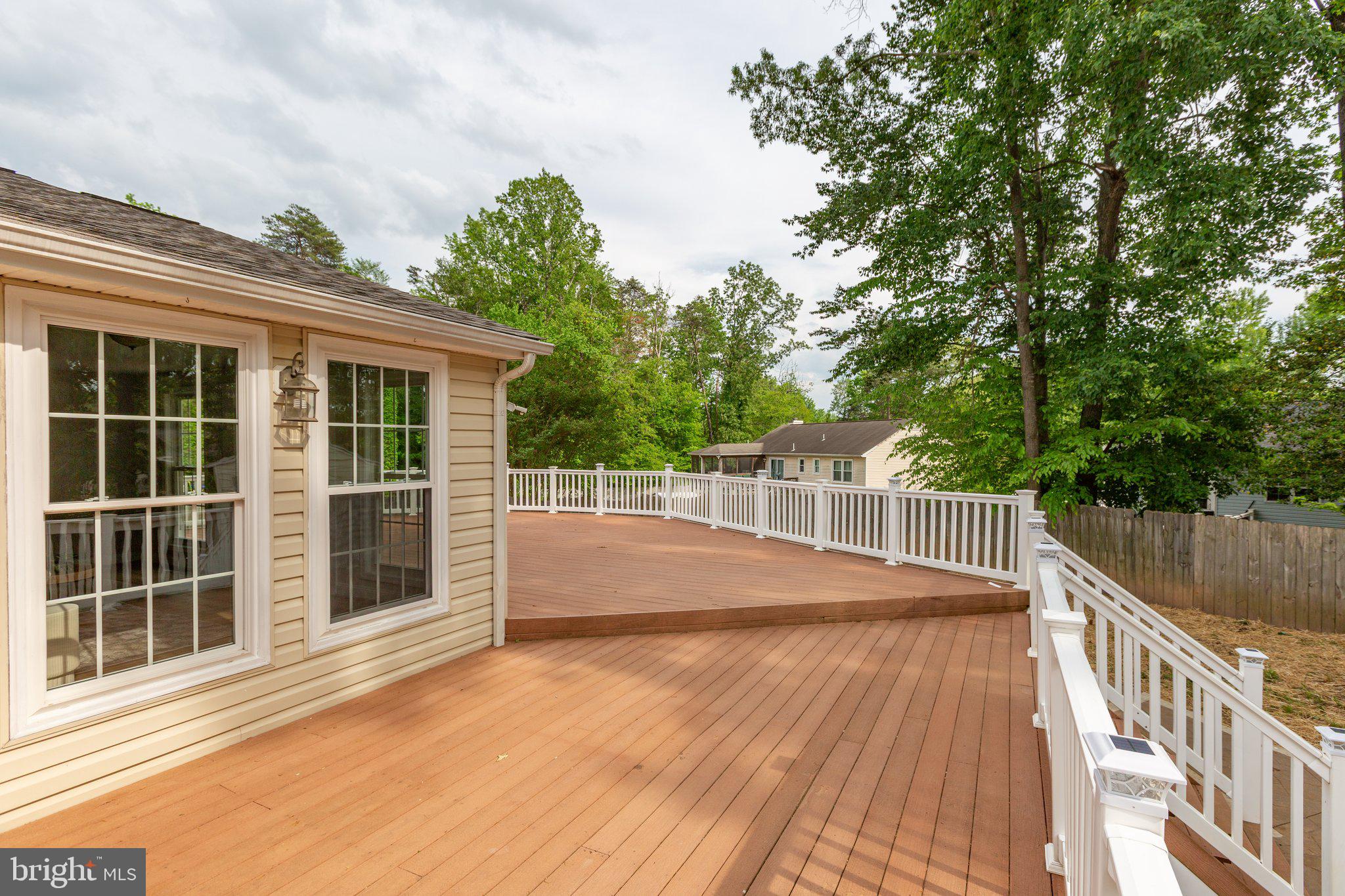 SHADOW WOODS - Residential