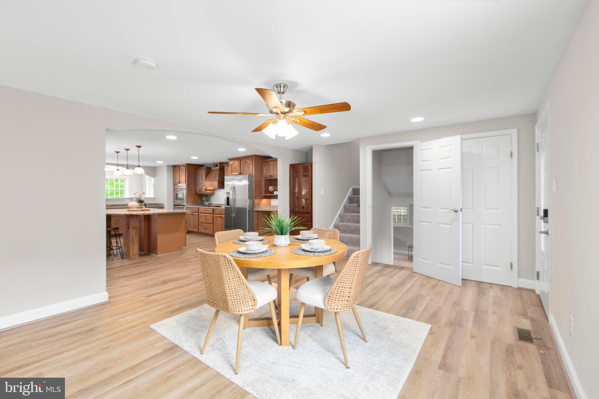 SHADOW WOODS - Residential