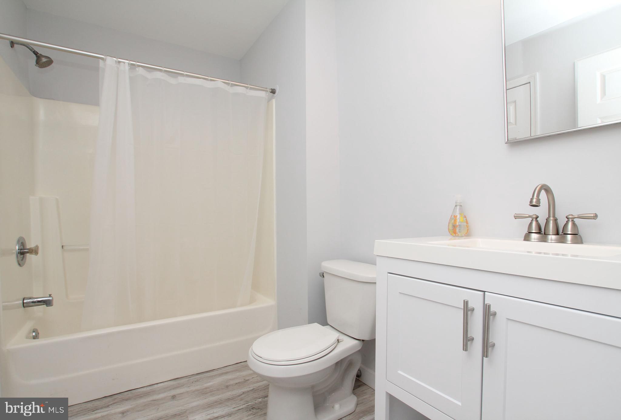 NORTHERN LIBERTIES - Residential Lease