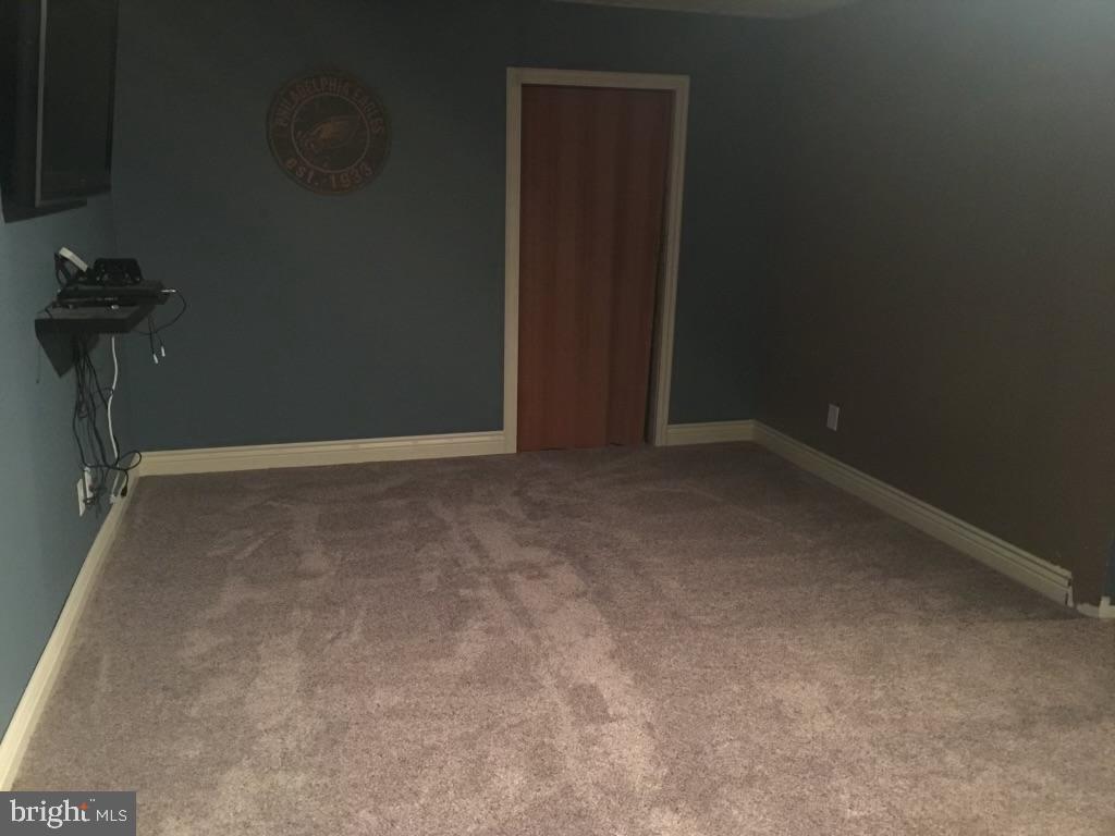 SUTTON WOODS - Residential