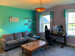 SUTTON WOODS - Residential