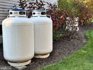 SUTTON WOODS - Residential