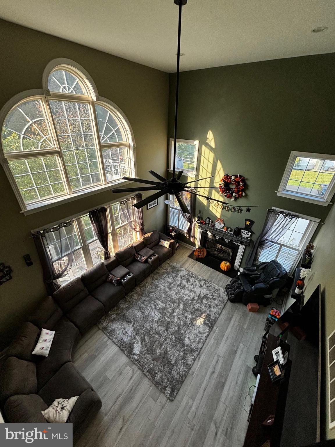 SUTTON WOODS - Residential