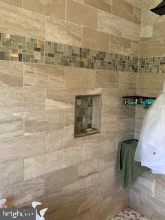 SUTTON WOODS - Residential