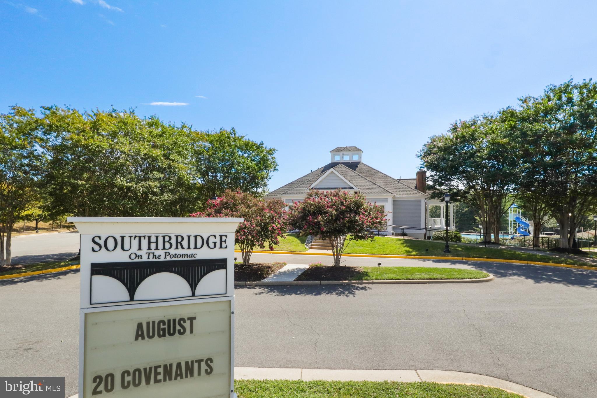 WAYSIDE VILLAGE - Residential