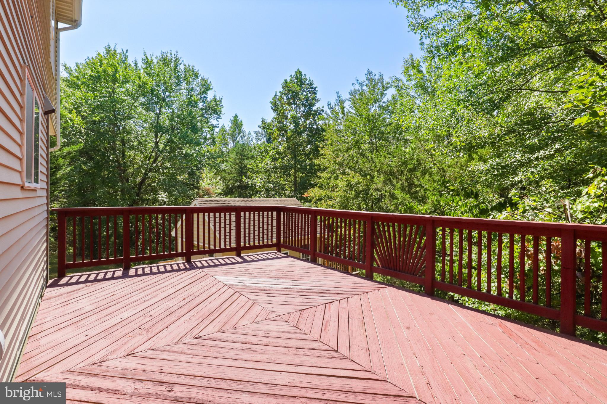 WAYSIDE VILLAGE - Residential