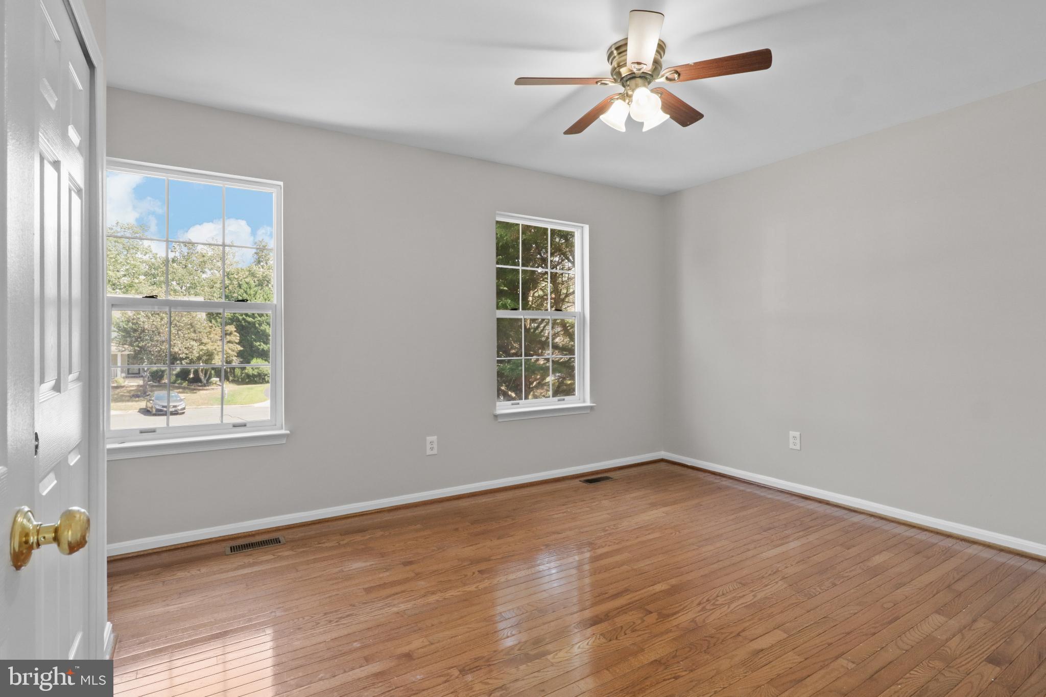 WAYSIDE VILLAGE - Residential